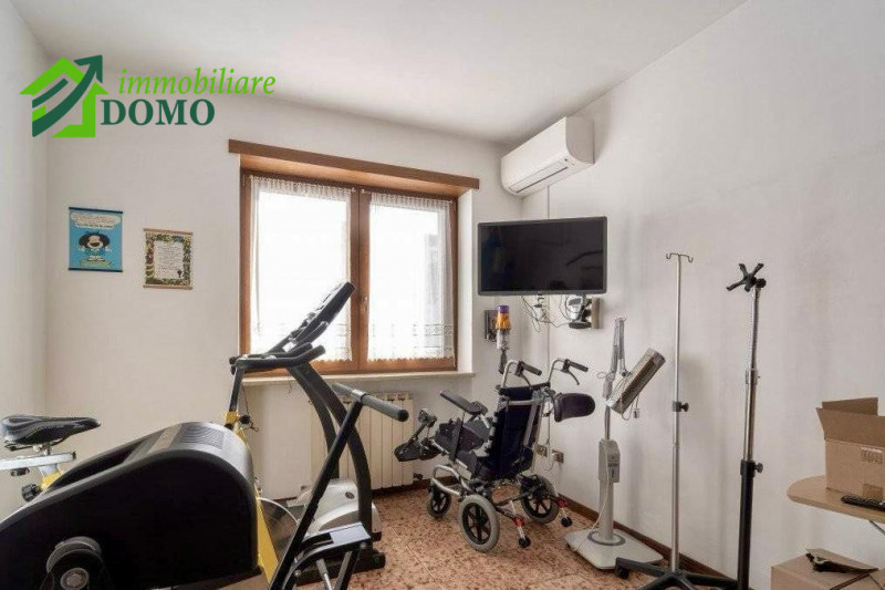 Malo: comoda a tutti i servizi e alle scuole, proponiamo in vendita una casa singola dalle genero...