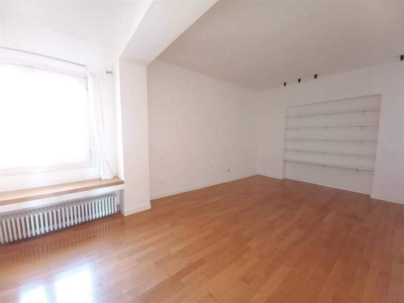 VICENZA-CENTRO STORICO ZONA ZTL: ULTIMO PIANO DI MQ 200 CON STREPITOSA VISTA SUL FIUME. CODICE 45...