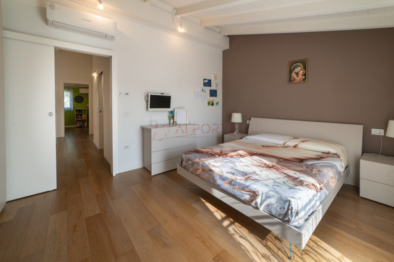 Campagnola di BRUGINE - VILLA A SCHIERA di RECENTISSIMA COSTRUZIONE, sita a pochi passi dal centr...