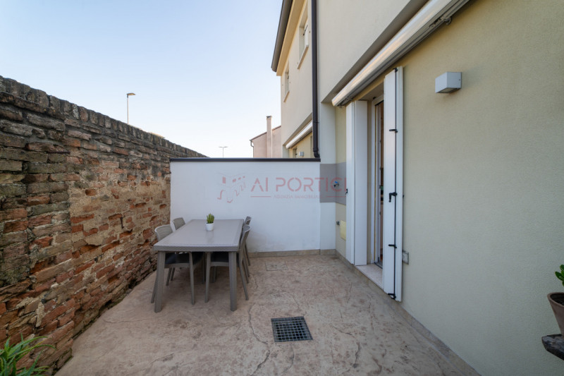 Campagnola di BRUGINE - VILLA A SCHIERA di RECENTISSIMA COSTRUZIONE, sita a pochi passi dal centr...