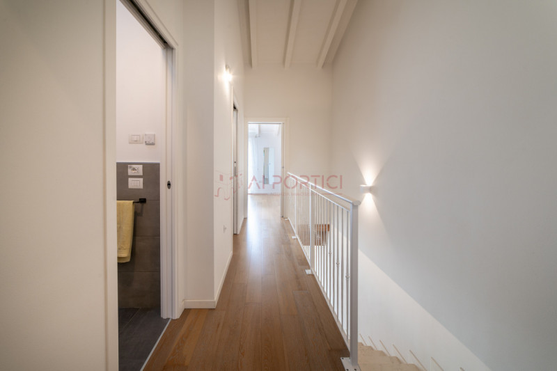 Campagnola di BRUGINE - VILLA A SCHIERA di RECENTISSIMA COSTRUZIONE, sita a pochi passi dal centr...