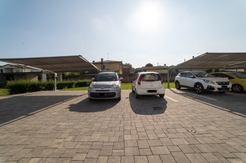 Campagnola di BRUGINE - VILLA A SCHIERA di RECENTISSIMA COSTRUZIONE, sita a pochi passi dal centr...