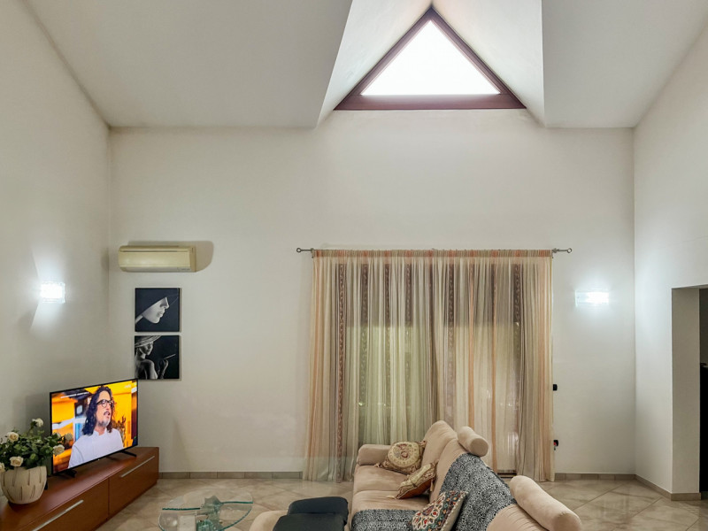 (Per INFO Vittorio 3517343301) A Pozzonovo, immersa nella quiete e nella riservatezza di una zona...