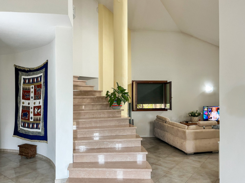 (Per INFO Vittorio 3517343301) A Pozzonovo, immersa nella quiete e nella riservatezza di una zona...