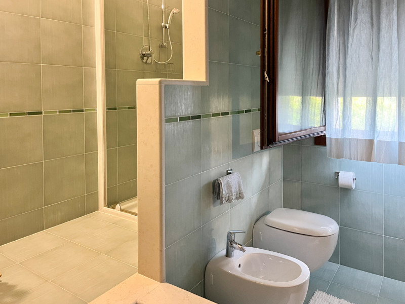 (Per INFO Vittorio 3517343301) A Pozzonovo, immersa nella quiete e nella riservatezza di una zona...