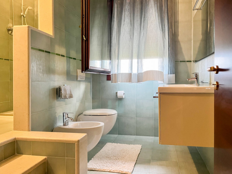 (Per INFO Vittorio 3517343301) A Pozzonovo, immersa nella quiete e nella riservatezza di una zona...