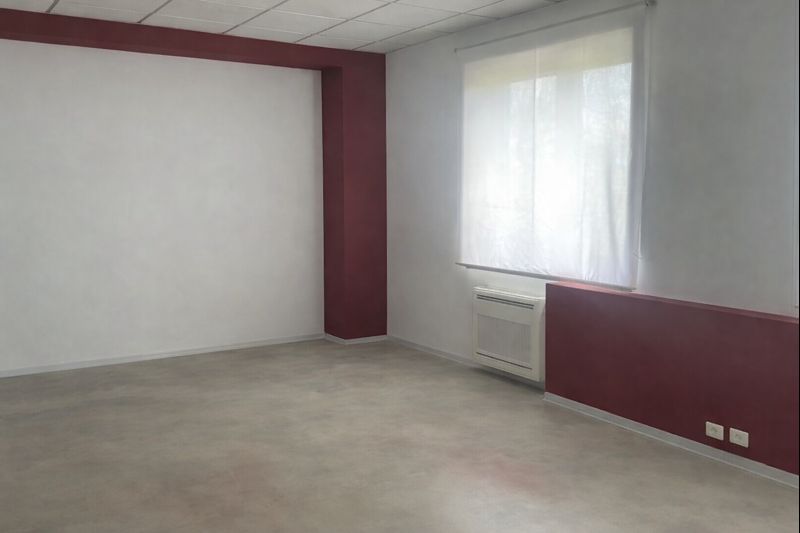 Rif. D214 (per info 393 1710719 Fabrizio - 3469866664 Giulio) 

Solo Valori propone , porzione di...