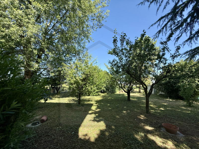 ABANO TERME - In zona tranquilla ad Abano Terme, comoda ai principali servizi e ben collegata al ...