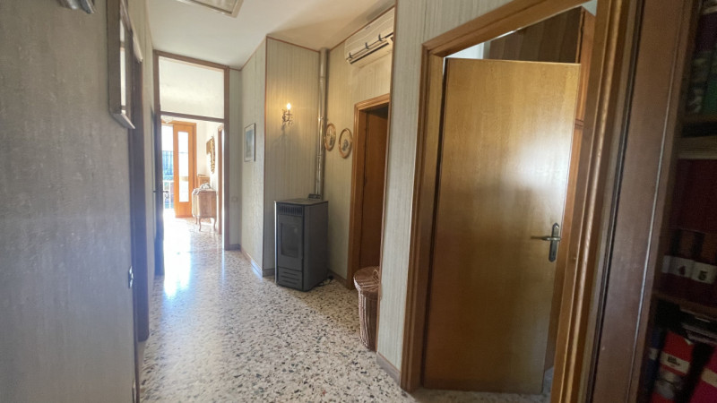 SAN DONA’ DI PIAVE: Classe Energetica F 174,14 Kwh/m2 anno: In tranquillo quartiere residenziale,...