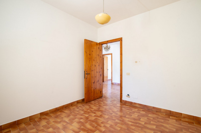 In una delle cornici più suggestive dei Colli Euganei, a Lozzo Atestino nella tranquilla e verdeg...