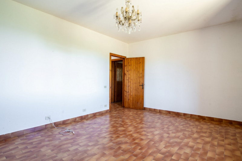 In una delle cornici più suggestive dei Colli Euganei, a Lozzo Atestino nella tranquilla e verdeg...