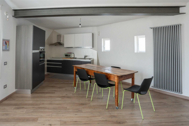 Vendesi a San Martino di Lupari, zona Campretto, casa indipendente in stile rustico con ampio sco...