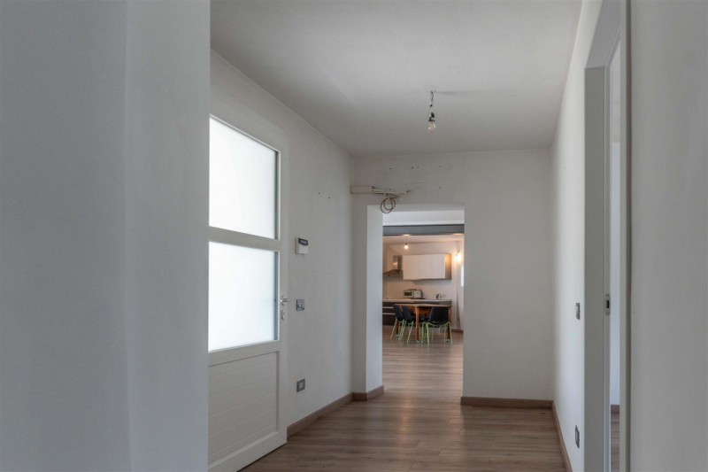 Vendesi a San Martino di Lupari, zona Campretto, casa indipendente in stile rustico con ampio sco...