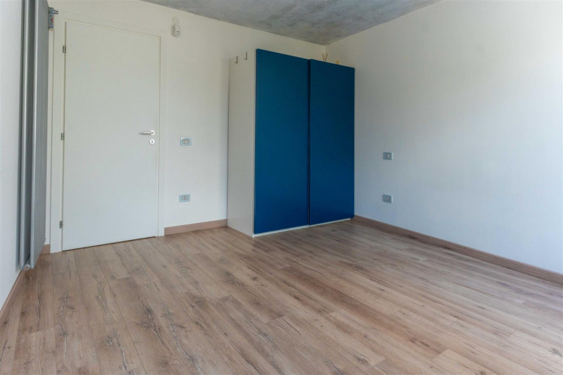 Vendesi a San Martino di Lupari, zona Campretto, casa indipendente in stile rustico con ampio sco...