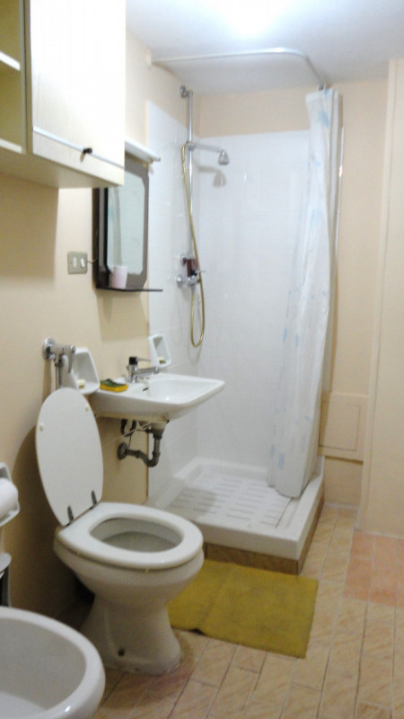 GENZANO DI LUCANIA (PZ) Appartamento al piano 2° in condominio, con ingresso, soggiorno, cucina, ...