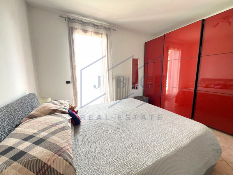 SAN STINO DI LIVENZA - (VE)
Siamo lieti di presentarvi, in esclusiva, un'opportunità immobiliare ...