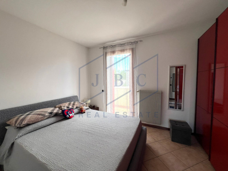 SAN STINO DI LIVENZA - (VE)
Siamo lieti di presentarvi, in esclusiva, un'opportunità immobiliare ...