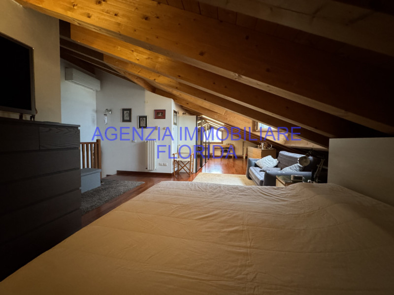 A Camposampiero, in una zona tranquilla e leggermente periferica, vi proponiamo un bellissimo app...