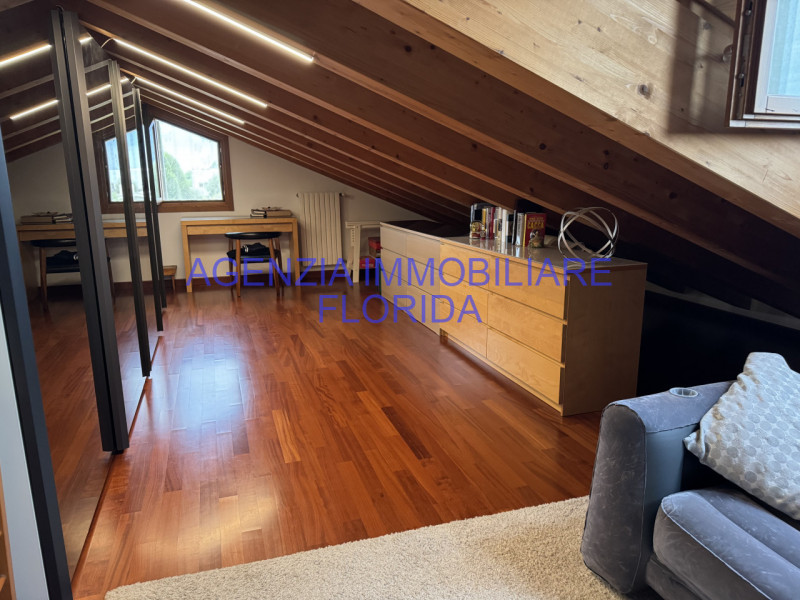 A Camposampiero, in una zona tranquilla e leggermente periferica, vi proponiamo un bellissimo app...