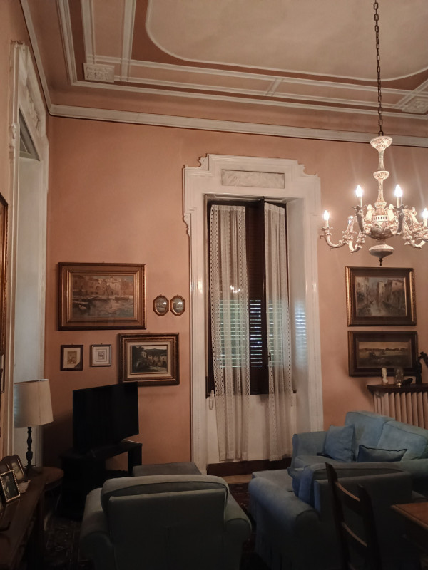 RIF. 2547 - VILLA AMALIA - Liberty - Euro 1.495.000.

MERAVIGLIOSA VILLA Liberty del 1914 con par...