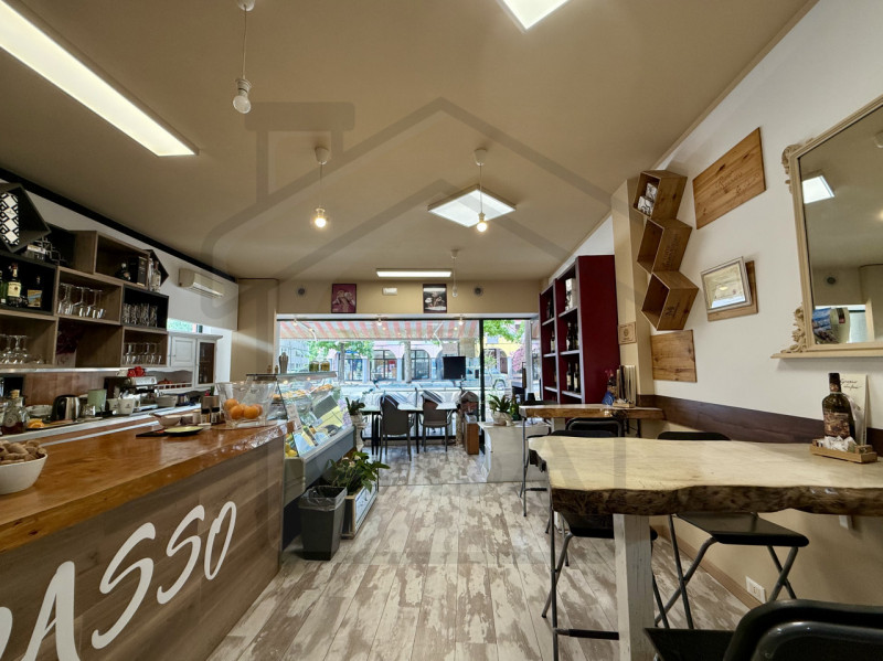 MONTEGROTTO TERME - In posizione strategica, nel cuore di Montegrotto Terme e a ridosso del confi...