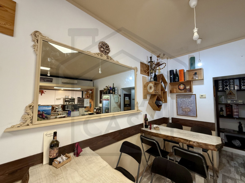 MONTEGROTTO TERME - In posizione strategica, nel cuore di Montegrotto Terme e a ridosso del confi...