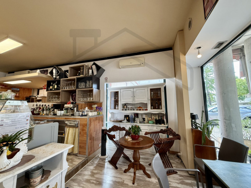 MONTEGROTTO TERME - In posizione strategica, nel cuore di Montegrotto Terme e a ridosso del confi...