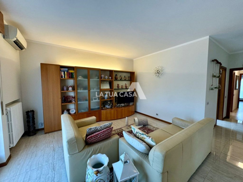 Villafranca di Verona Vendita Appartamento quadrilocale