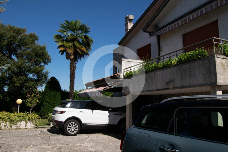 Situata nel comune di San Giorgio delle Pertiche, precisamente nella storica zona di Arsego, ques...