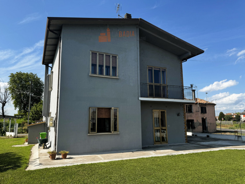 Badia Polesine Vendita Villa contemporanea