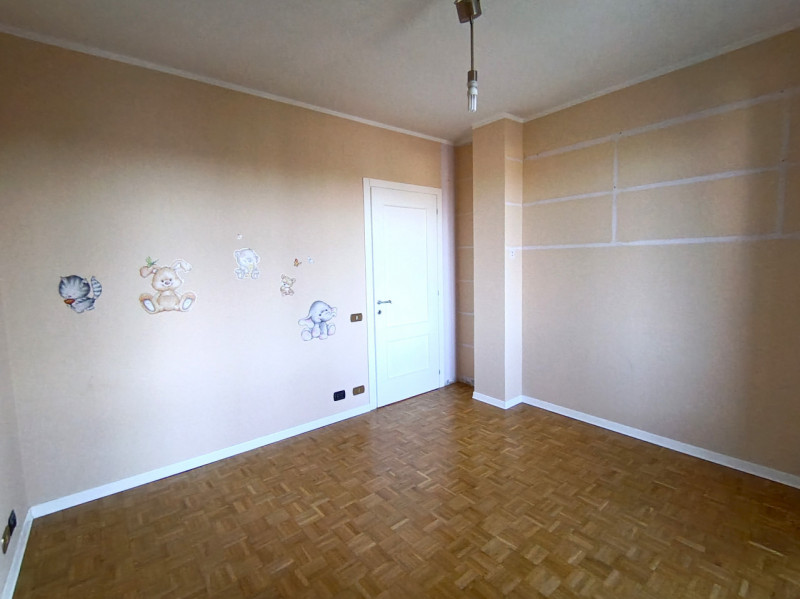 RIf. PDS245 
Proponiamo in vendita un confortevole appartamento al secondo e ultimo piano di un p...