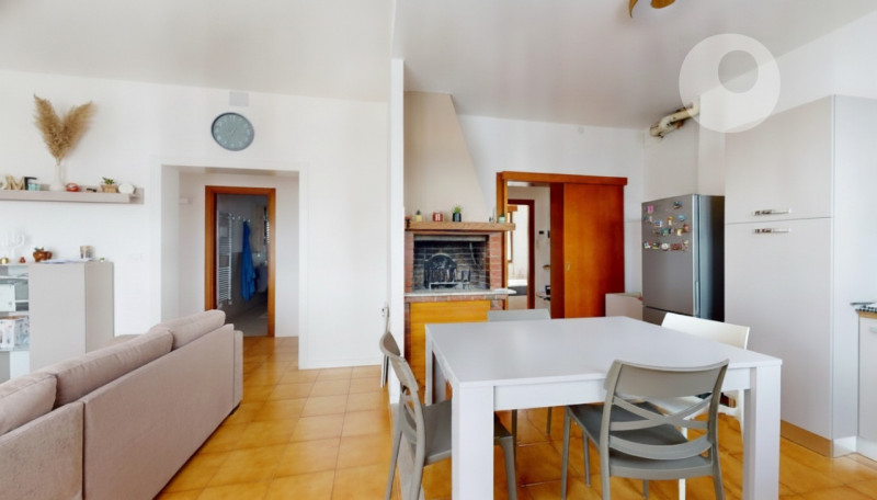 SAN FRANCESCO

Inserito in un quartiere residenziale tranquillo e ben abitato, l’appartamento si ...