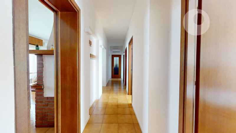 SAN FRANCESCO

Inserito in un quartiere residenziale tranquillo e ben abitato, l’appartamento si ...