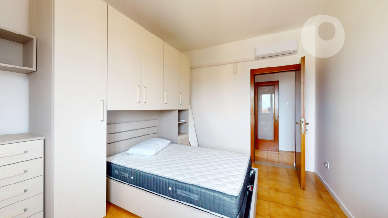 SAN FRANCESCO

Inserito in un quartiere residenziale tranquillo e ben abitato, l’appartamento si ...