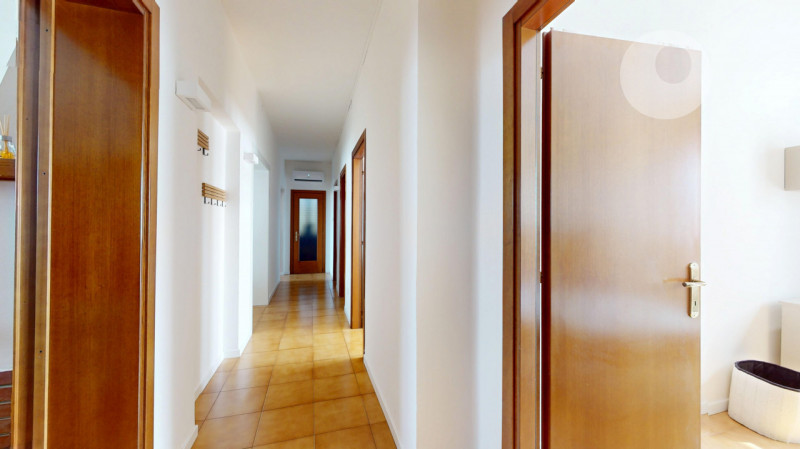 SAN FRANCESCO

Inserito in un quartiere residenziale tranquillo e ben abitato, l’appartamento si ...
