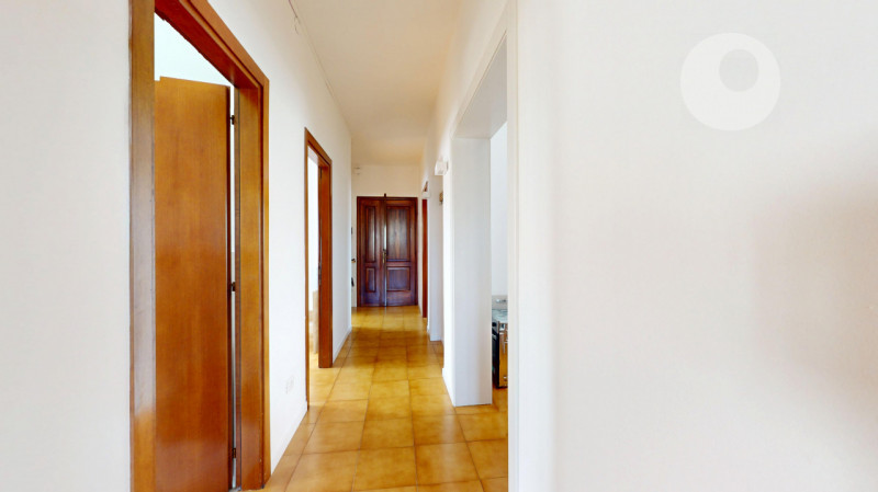 SAN FRANCESCO

Inserito in un quartiere residenziale tranquillo e ben abitato, l’appartamento si ...