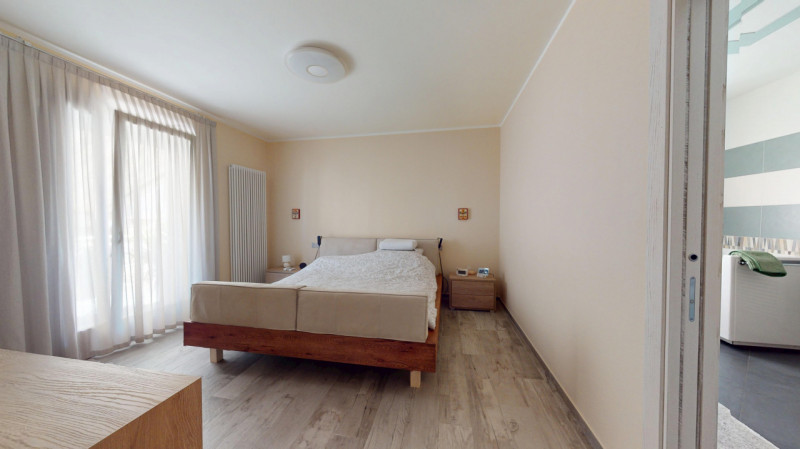 ANCONETTA

Inserito in un quartiere residenziale, zona ben abitata e molto tranquilla. L’appartam...