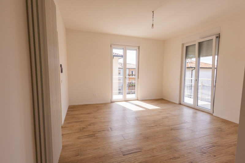 SANT’ANDREA

Inserito in un quartiere residenziale, comodo a tutti i principali servizi a pochi m...