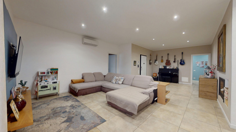 SAN PIO X 

Inserito in una via interna del quartiere San Pio X , in un contesto residenziale tra...