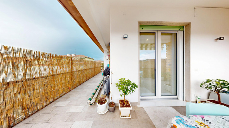 SAN PIO X 

Inserito in una via interna del quartiere San Pio X , in un contesto residenziale tra...