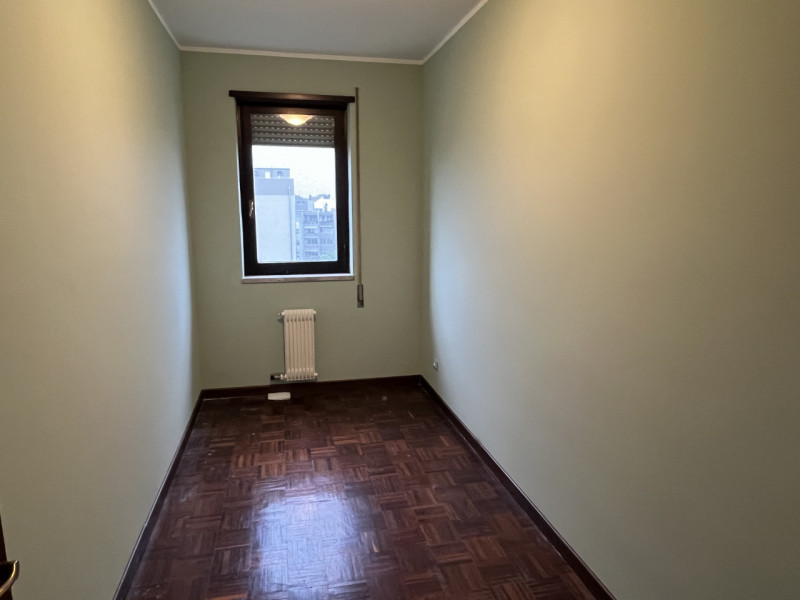 SAN PIO X

Inserito in una zona ben servita e ben abitata comoda ai servizi.

DESCRIZIONE E PARTI...