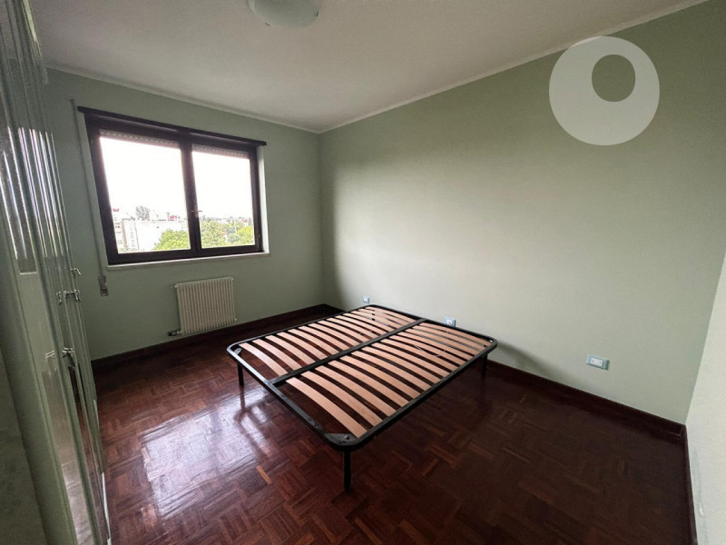 SAN PIO X

Inserito in una zona ben servita e ben abitata comoda ai servizi.

DESCRIZIONE E PARTI...
