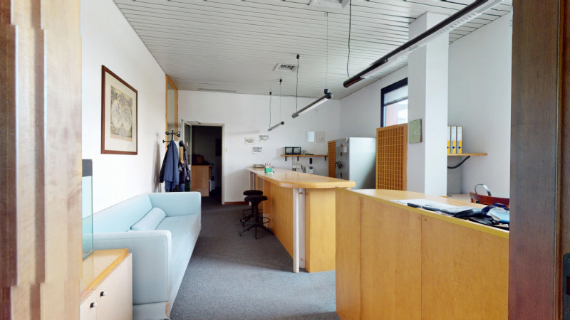 STADIO

In una delle zone più strategiche della città, lungo una via di forte passaggio e a pochi...