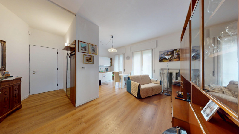 SANT'ANDREA

Inserito in una zona comoda a tutti i principali servizi e a pochi minuti dal centro...