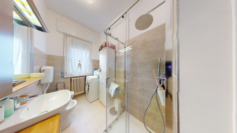 SANT'ANDREA

Inserito in una zona comoda a tutti i principali servizi e a pochi minuti dal centro...