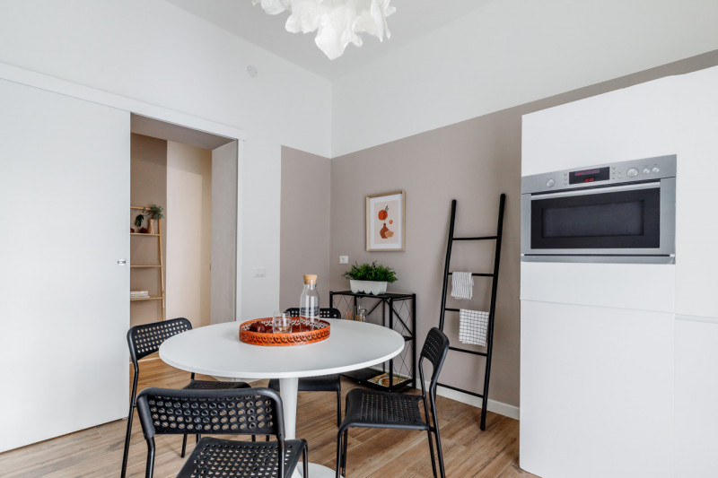 SANT’ANDREA

Inserito in un quartiere residenziale, comodo a tutti i principali servizi a pochi m...