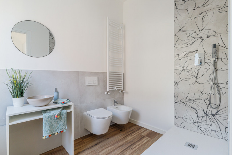 SANT’ANDREA

Inserito in un quartiere residenziale, comodo a tutti i principali servizi a pochi m...