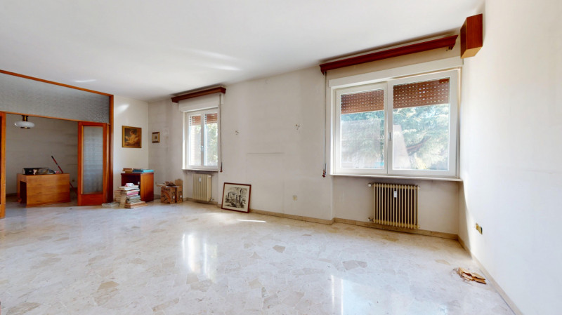 ARACELI

Situato in una delle zone più richieste e apprezzate della città, comoda a tutti i princ...