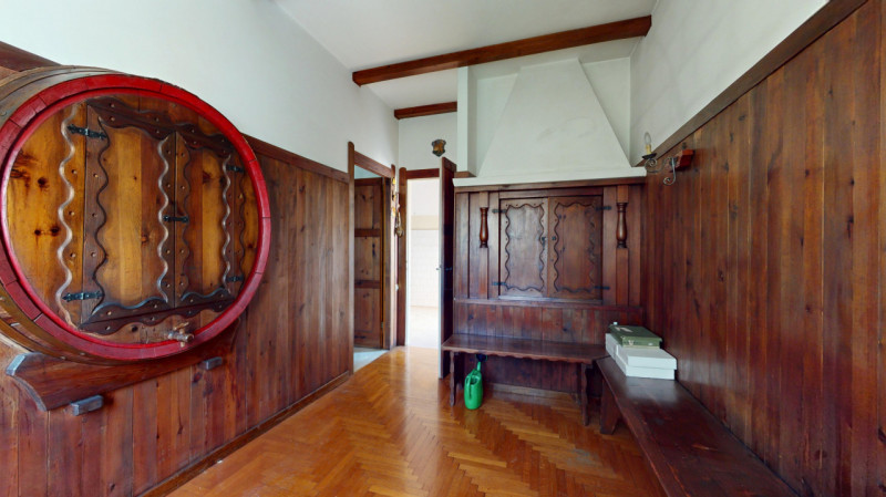 ARACELI

Situato in una delle zone più richieste e apprezzate della città, comoda a tutti i princ...