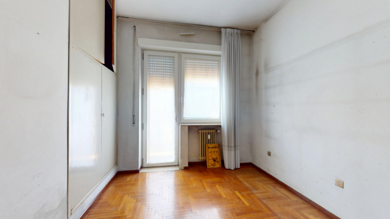 ARACELI

Situato in una delle zone più richieste e apprezzate della città, comoda a tutti i princ...